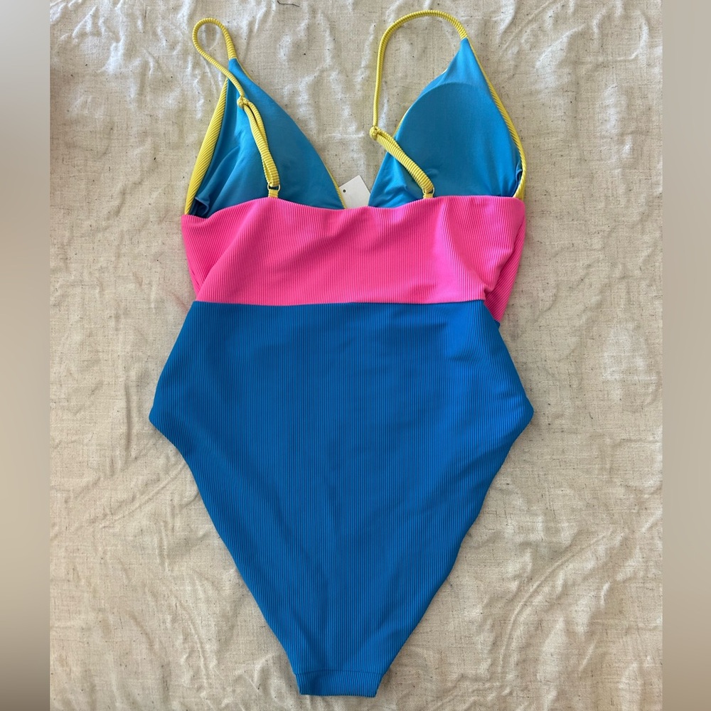 Beach Riot Ribbed Color Block Wren One Piece Swimsuit - Picture 3 of 6